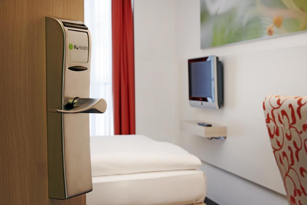 Hotel H+ 4*