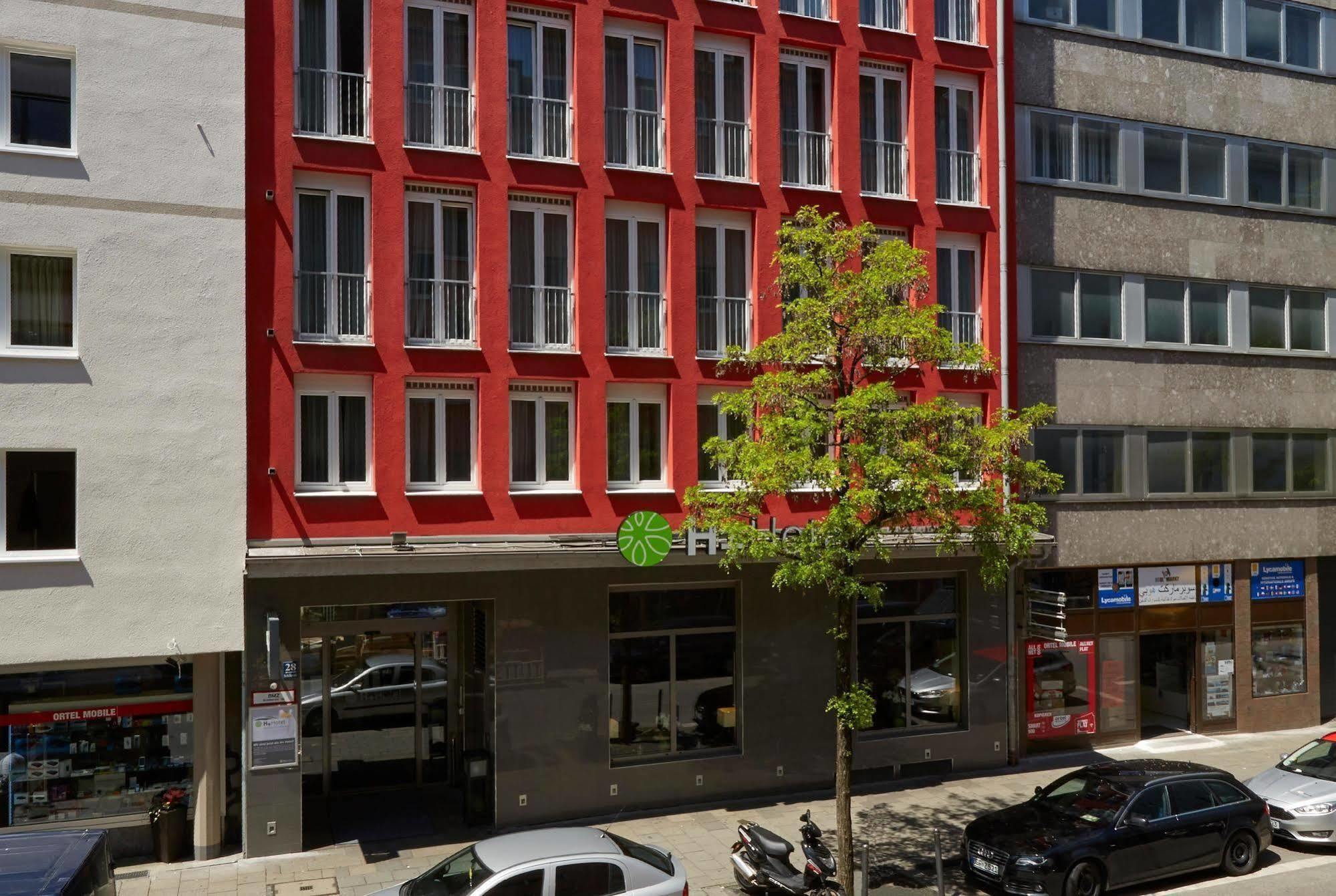 H+ Hotel
